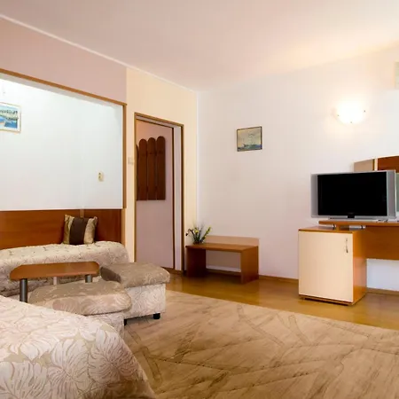 Семеен Хотел Венера 3*