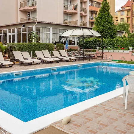 Семеен Хотел Венера 3*