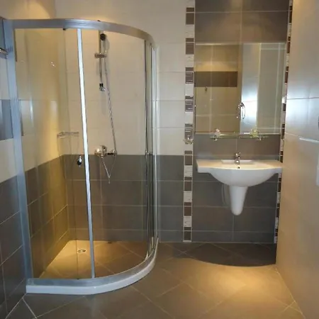 ホテル ヴェネーラ ホテル スヴェティ・ヴラス