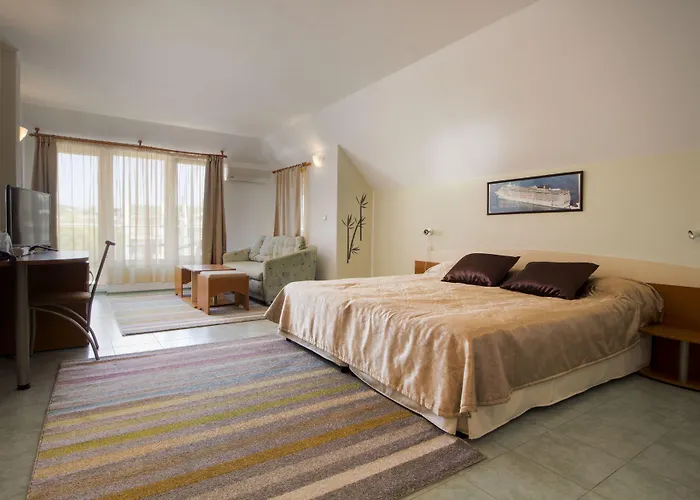 Tropics & Venera Sveti Vlas