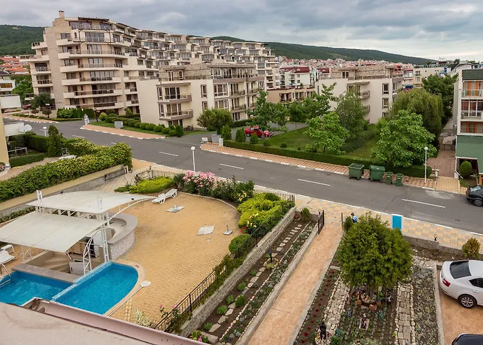 Tropics & Venera Sveti Vlas